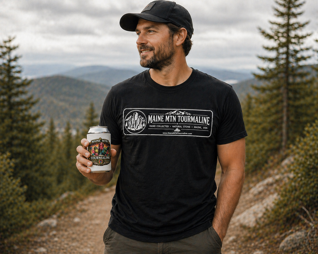 Maine MTN Can Coozie