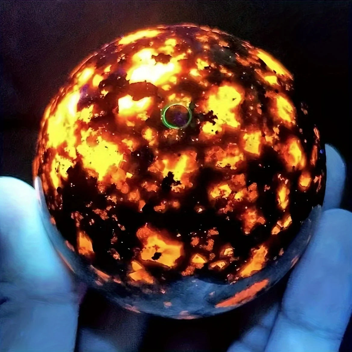 1 Yooperlite Flame Stone Sphere -A Vibrant Crystal Decoration with Orange and Black Inlaid Patterns,perfect for The Home