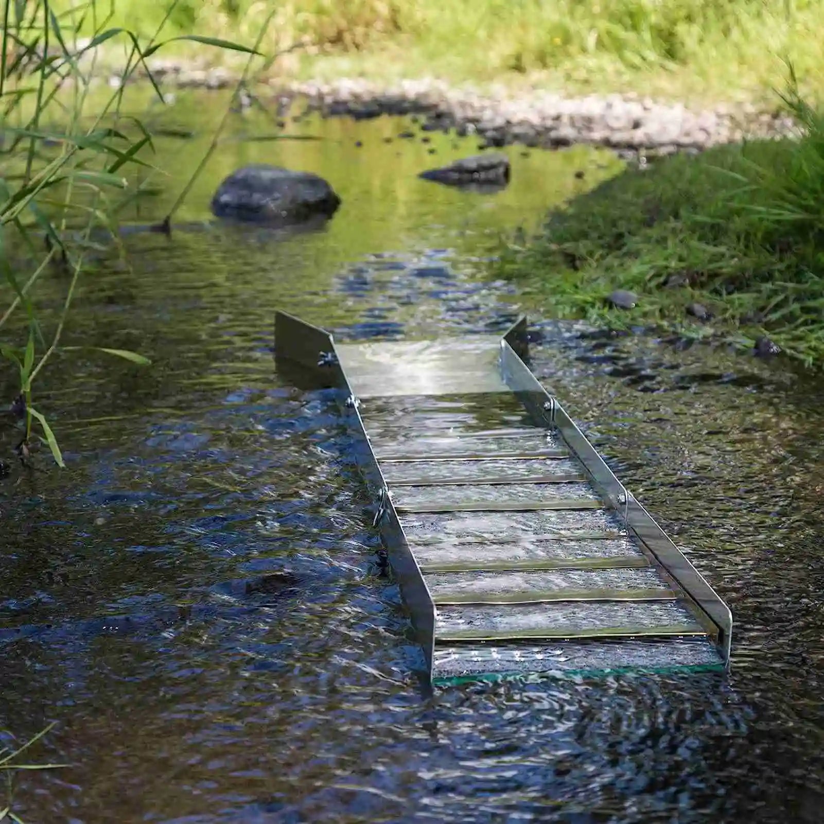 Gold Sluice Box Folding Gold Sluice Box Aluminum Alloy Portable Gold Mining Chute Panning Prospecting Recovery Tool