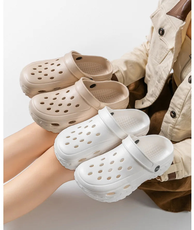 Summer Women RockHollow Clogs Female Sandals Thick Bottom Home Slides Soft EVA Dry Wedges Platform Garden Shoes Beach Sandals Home Slippers