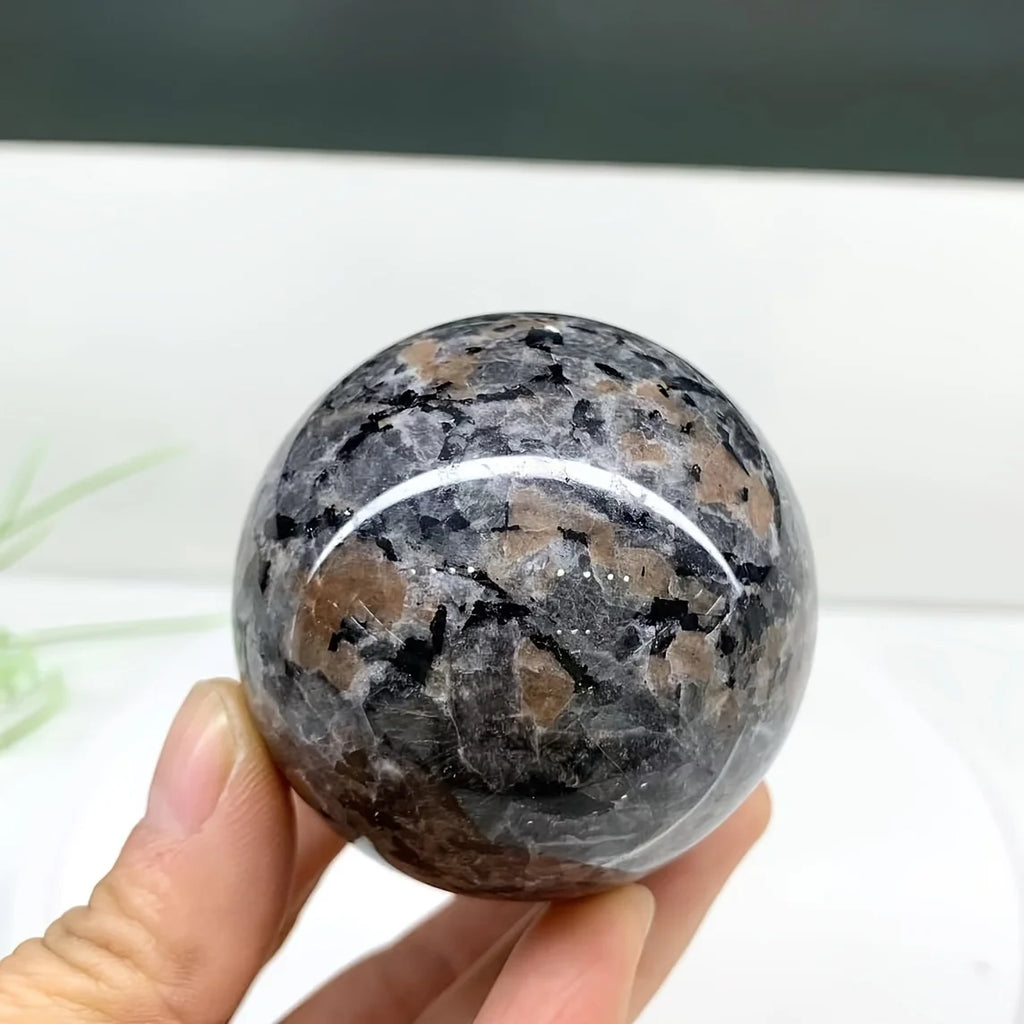 1 Yooperlite Flame Stone Sphere -A Vibrant Crystal Decoration with Orange and Black Inlaid Patterns,perfect for The Home