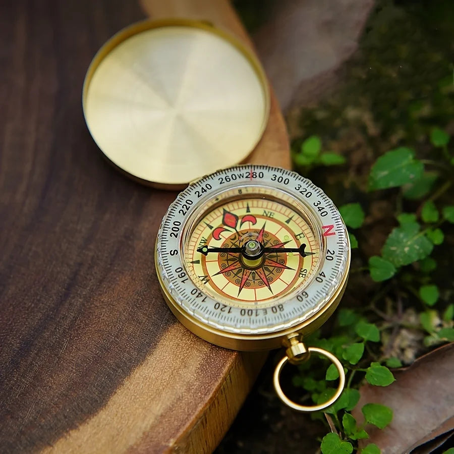 Outdoor Compass stainless steel Multifunctional Mountaineering Camping Hiking Mini Luminous Retro Flip Compasses Outdoor Tool