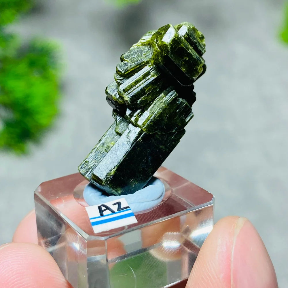Natural Green Tourmaline Raw Stone  Epidote Healing Crystals Clusters Spiritual Mineral Specimen Collect for Decoration